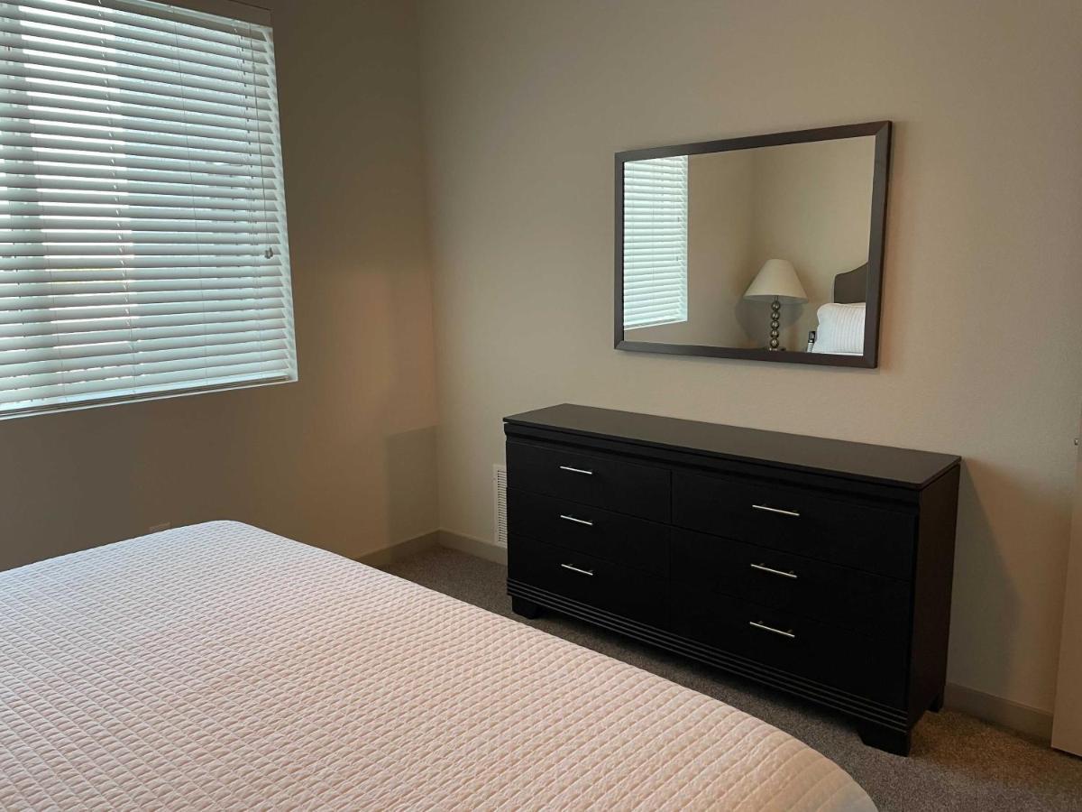 Stay Gia New Modern 1 Bedroom Apartment With Swimming Pool & Gym At Grayson Place Goodyear Exterior photo